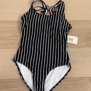 women’s one piece stripped swimsuit!